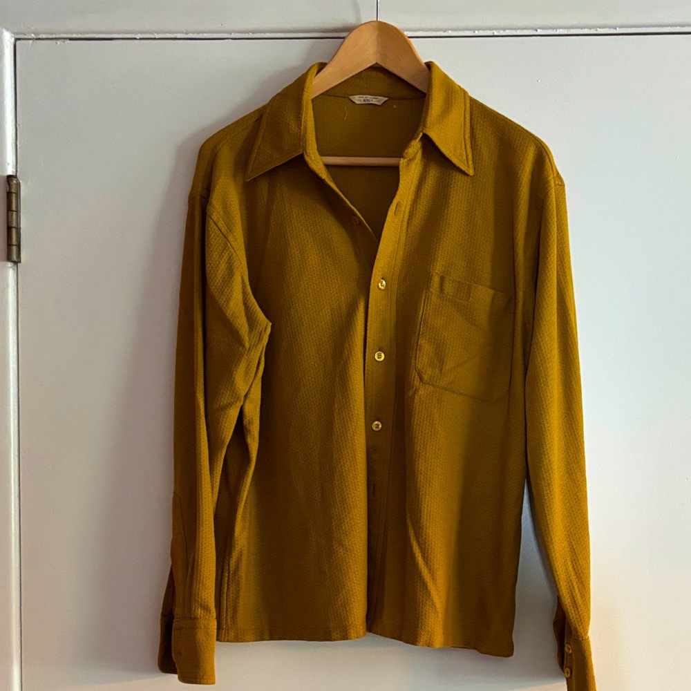 Town or County KnitMustard Yellow Button-Up Men’s Long Sleeve Shirt 38” Chest
